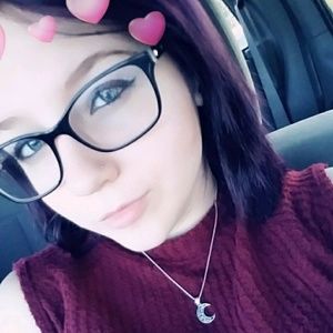 Meet your Posher, Savanna